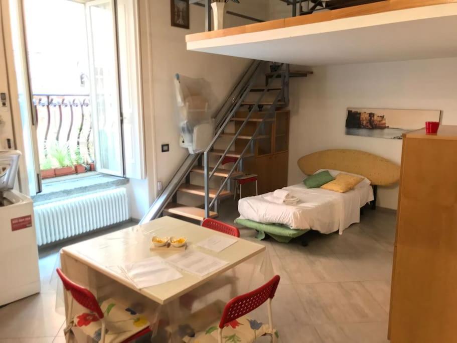 Casa Vacanza Trinita Neapel Exteriör bild